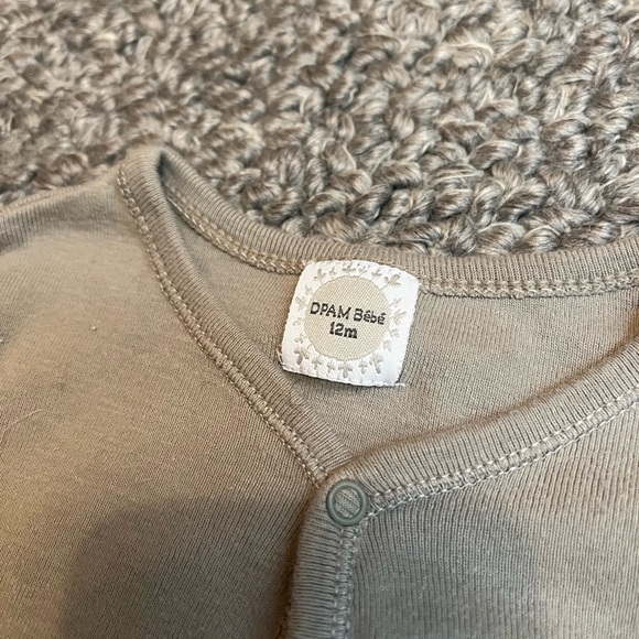 DPam Bebe one-piece - Picture 2 of 3